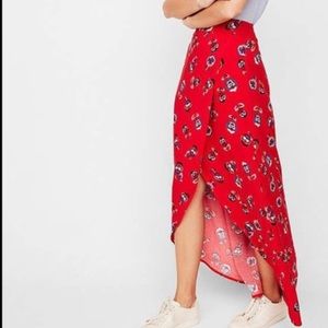 Express wrap skirt. Size Medium. EUC